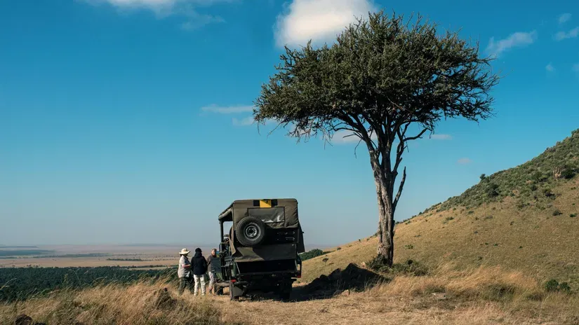 jeep_in_the_wild_kbsq7h